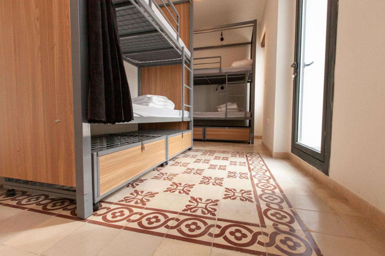 Hostel Ibarra By Bossh! Hotels Seville Ngoại thất bức ảnh