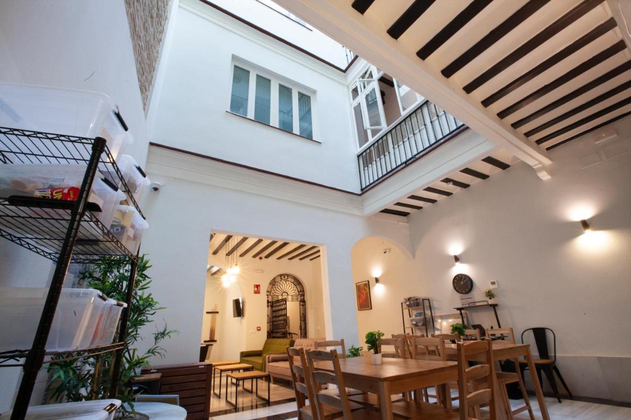 Hostel Ibarra By Bossh! Hotels Seville Ngoại thất bức ảnh