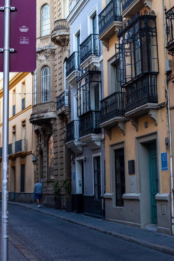 Hostel Ibarra By Bossh! Hotels Seville Ngoại thất bức ảnh