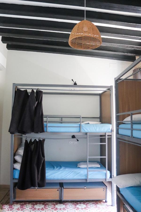 Hostel Ibarra By Bossh! Hotels Seville Ngoại thất bức ảnh